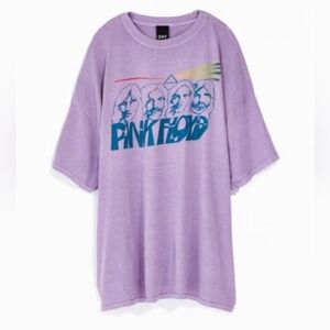 URBAN OUTFITTERS PINK FLOYD TSHIRT